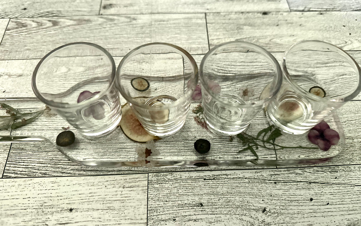 Fig and floral flight board