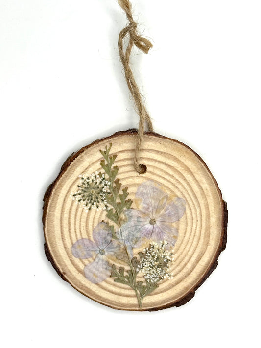 Dried flower ornament