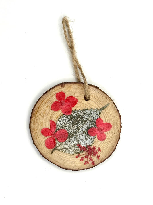 Dried flower ornament