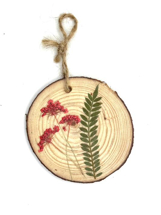 Dried flower ornament